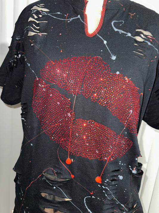 Distressed Paint Splattered Lips